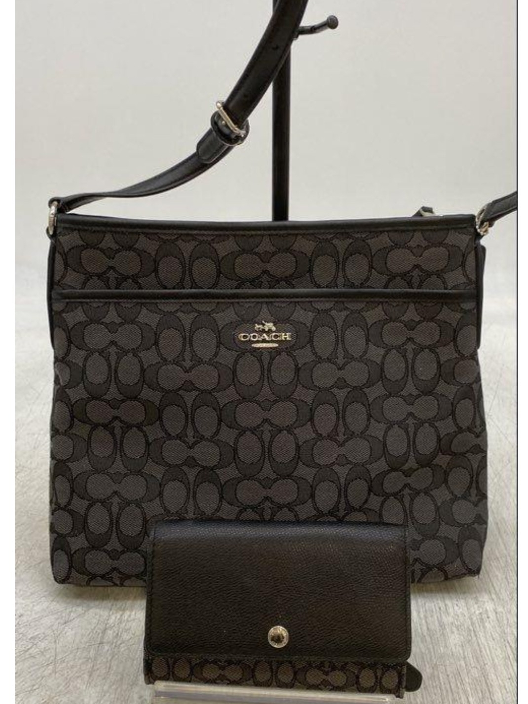 Coach Black/Gray Signature Canvas Shoulder Bag With Matching Wallet